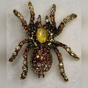 NEW Vintage Style Crystal Spider Brooch: Rhinestone Insect Pin